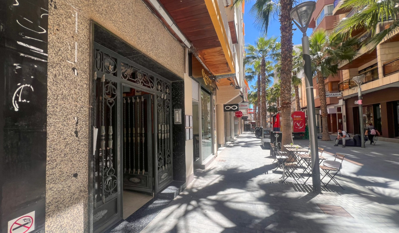 Herverkoop - Appartement / Flat - Torrevieja