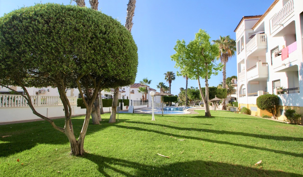 Herverkoop - Appartement / Flat - Villamartín - Avenida Las Brisas