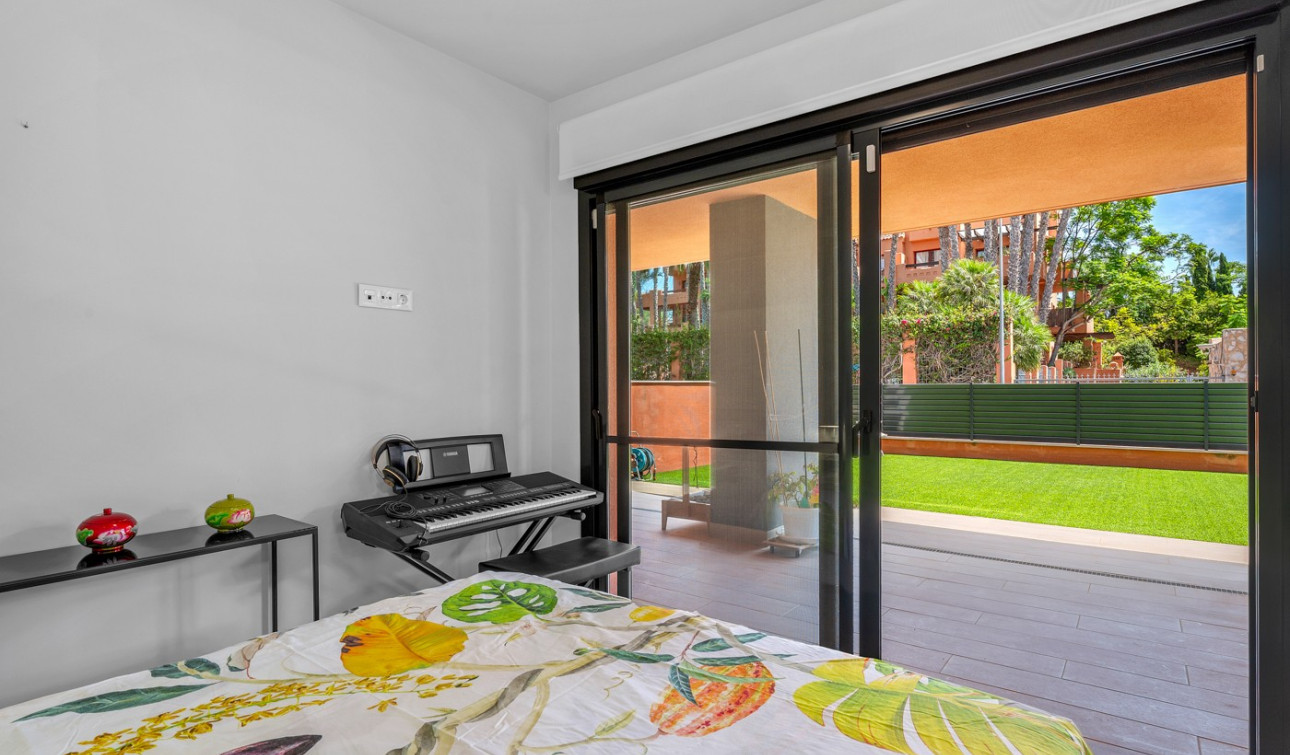 Herverkoop - Appartement / Flat - Villamartín - Lomas del Golf