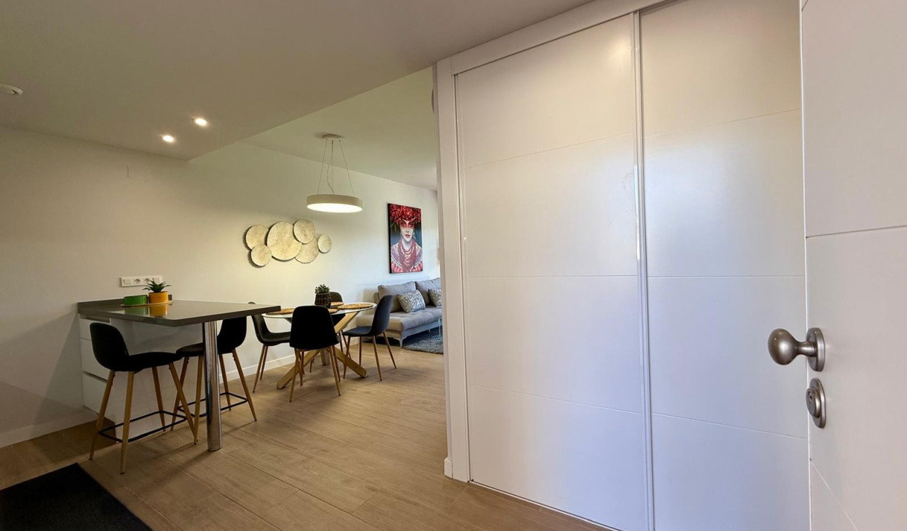 Herverkoop - Appartement / Flat - Villamartín