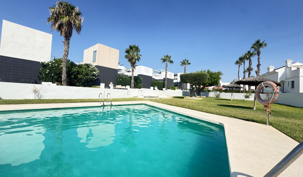 Herverkoop - Appartement / Flat - Villamartín