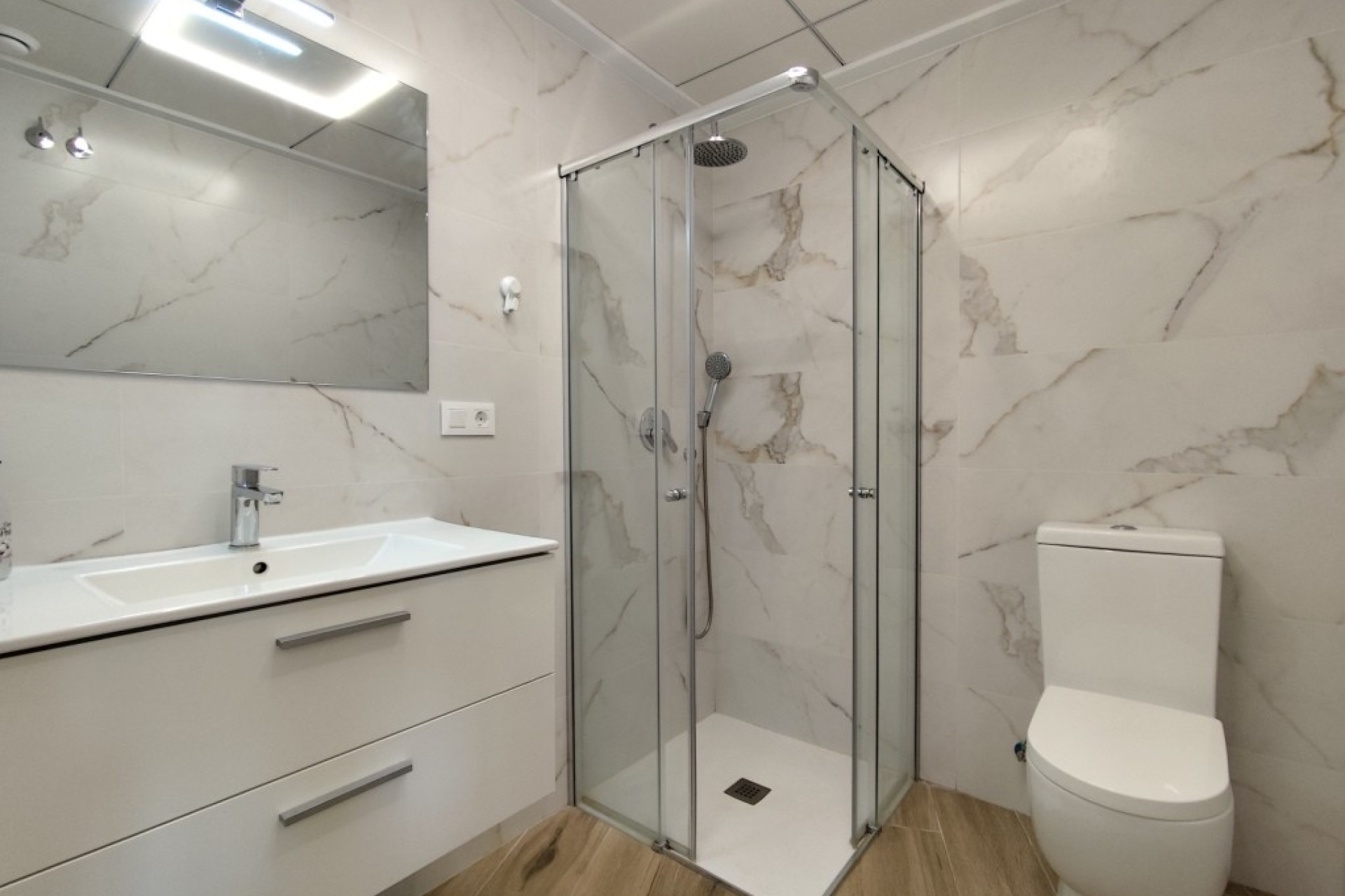 Herverkoop - Appartement / Flat - Villamartín