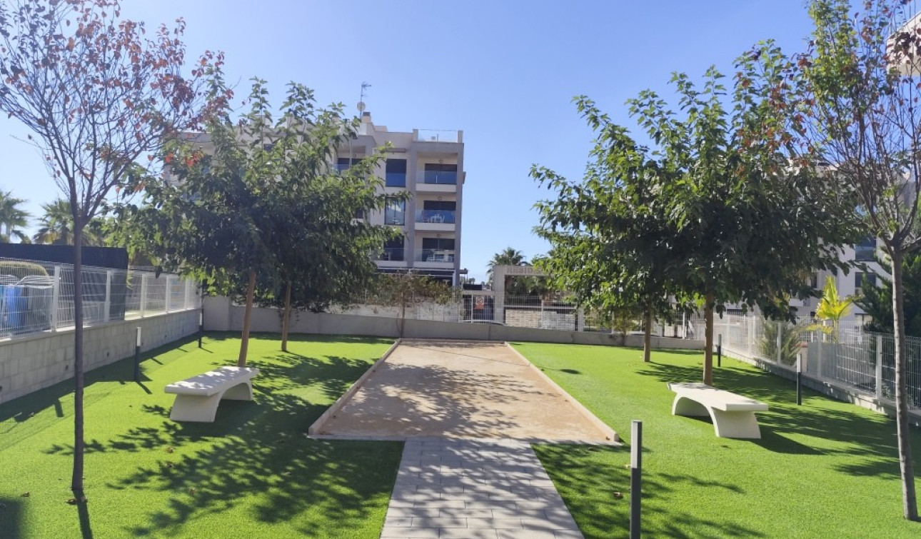 Herverkoop - Appartement / Flat - Villamartín