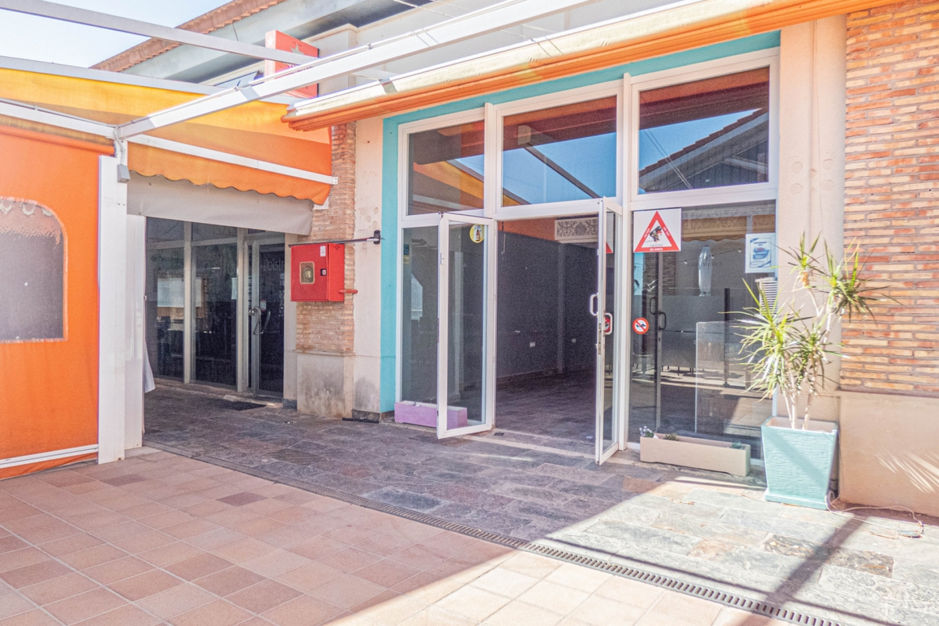 Herverkoop - Commerciële eenheid - Algorfa - La Finca Golf - Algorfa