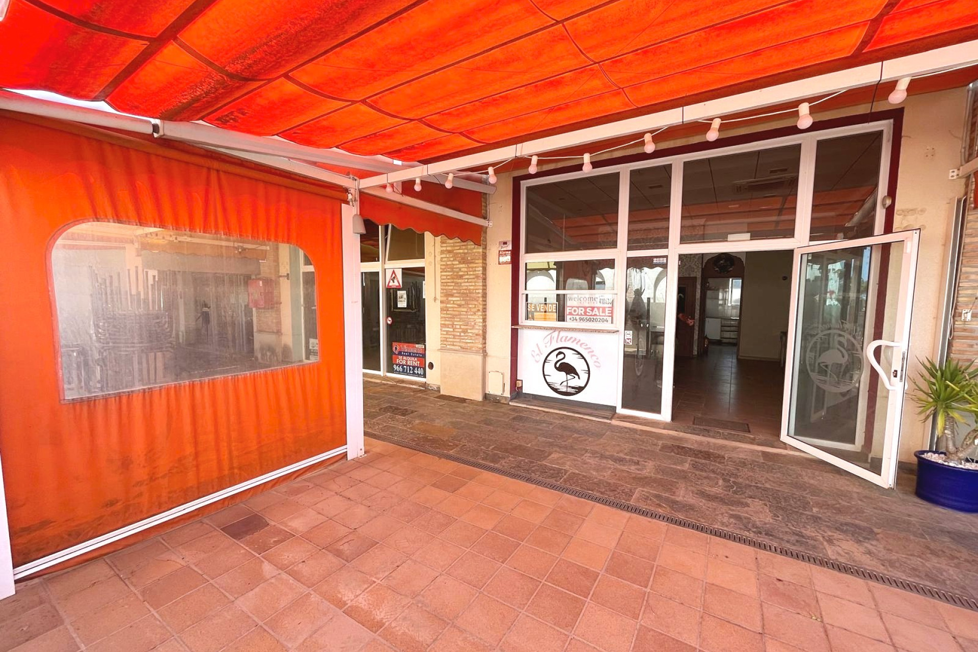 Herverkoop - Commerciële eenheid - Algorfa - La Finca Golf
