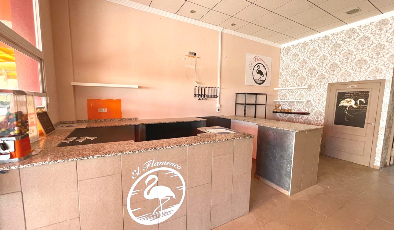 Herverkoop - Commerciële eenheid - Algorfa - La Finca Golf