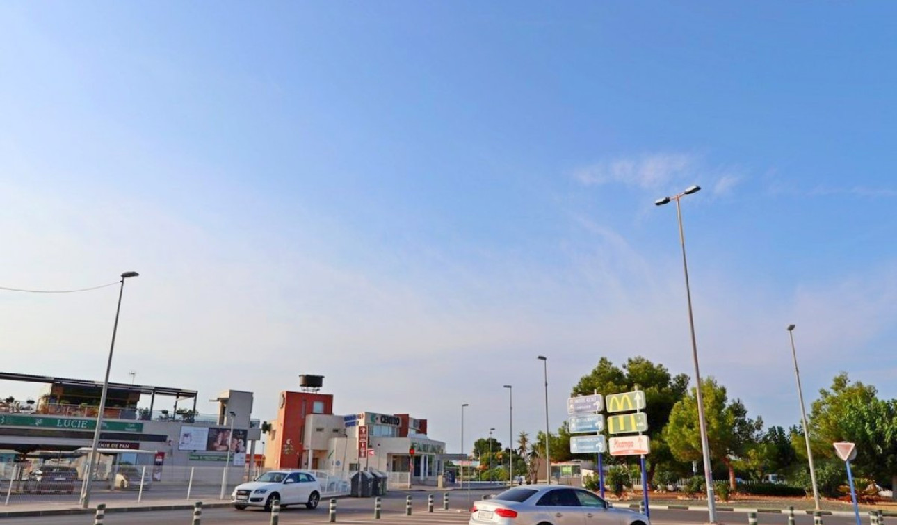 Herverkoop - Commerciële eenheid - Orihuela Costa - Agua Marina