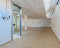 Herverkoop - Commerciële eenheid - Torrevieja - Antonio Machado
