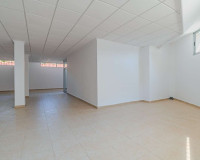 Herverkoop - Commerciële eenheid - Torrevieja - Antonio Machado
