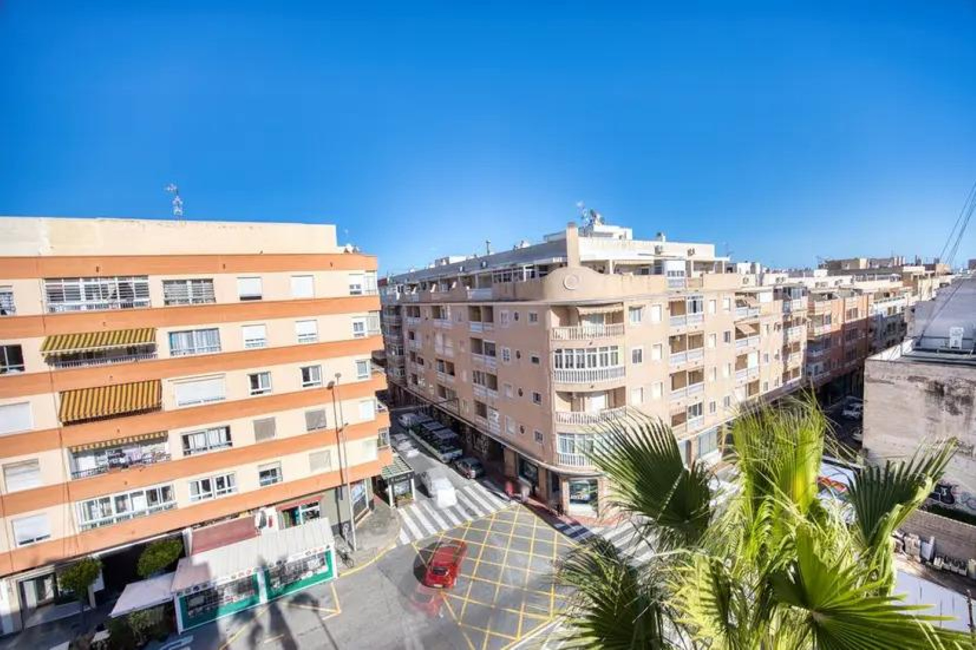 Herverkoop - Commerciële eenheid - Torrevieja - Centro