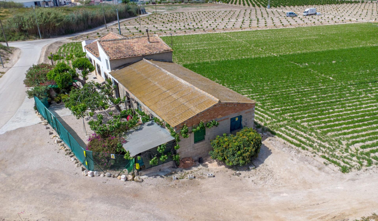Herverkoop - Finca / Landgoed - Orihuela - Desamparados-Hurchillo-Torremendo