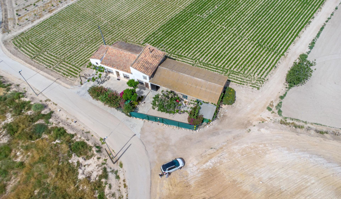 Herverkoop - Finca / Landgoed - Orihuela - Desamparados-Hurchillo-Torremendo