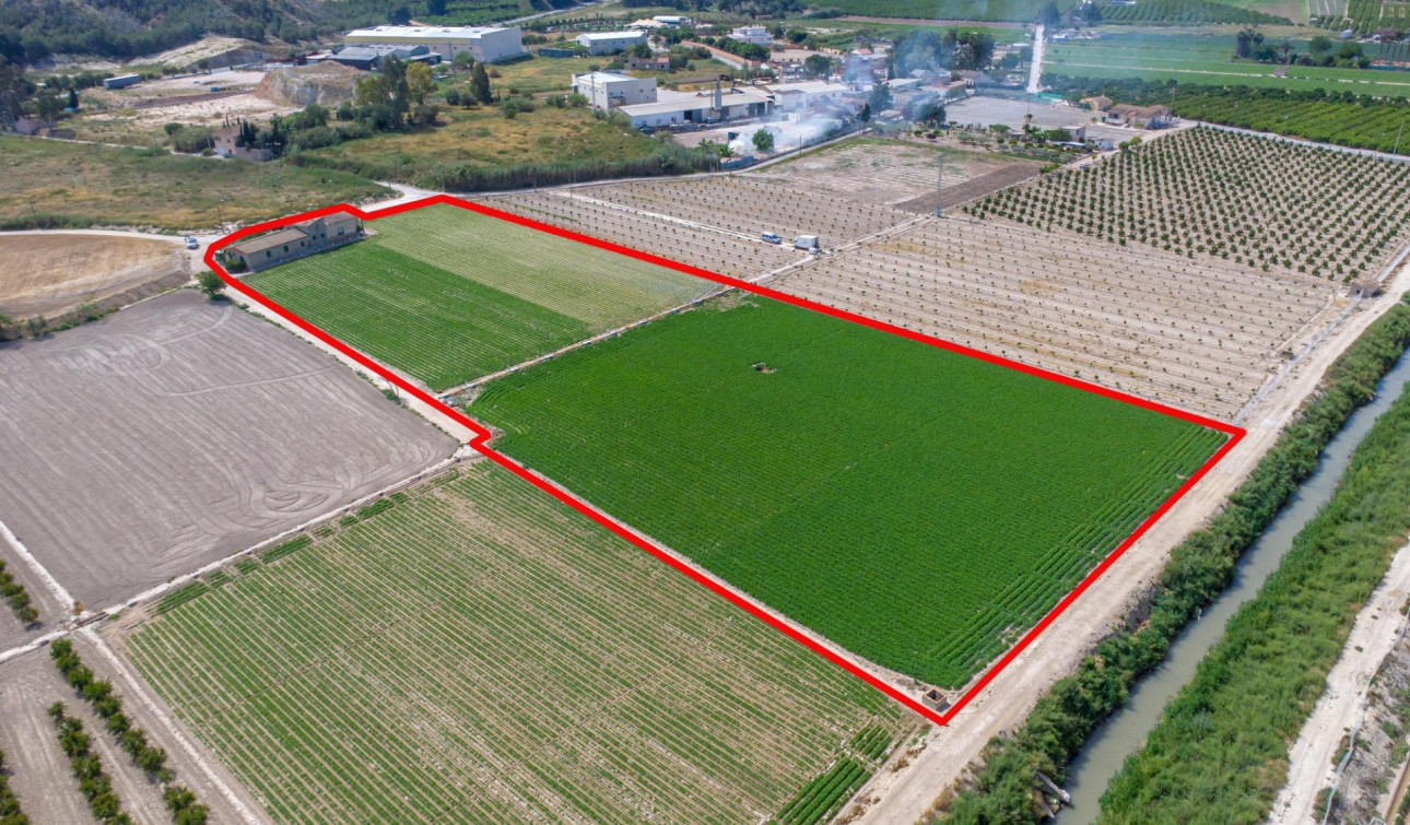 Herverkoop - Finca / Landgoed - Orihuela - Desamparados-Hurchillo-Torremendo