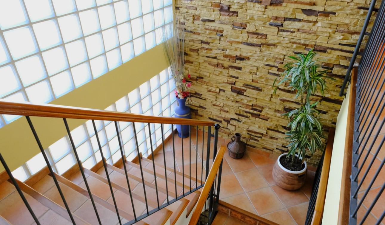 Herverkoop - Finca / Landgoed - Orihuela