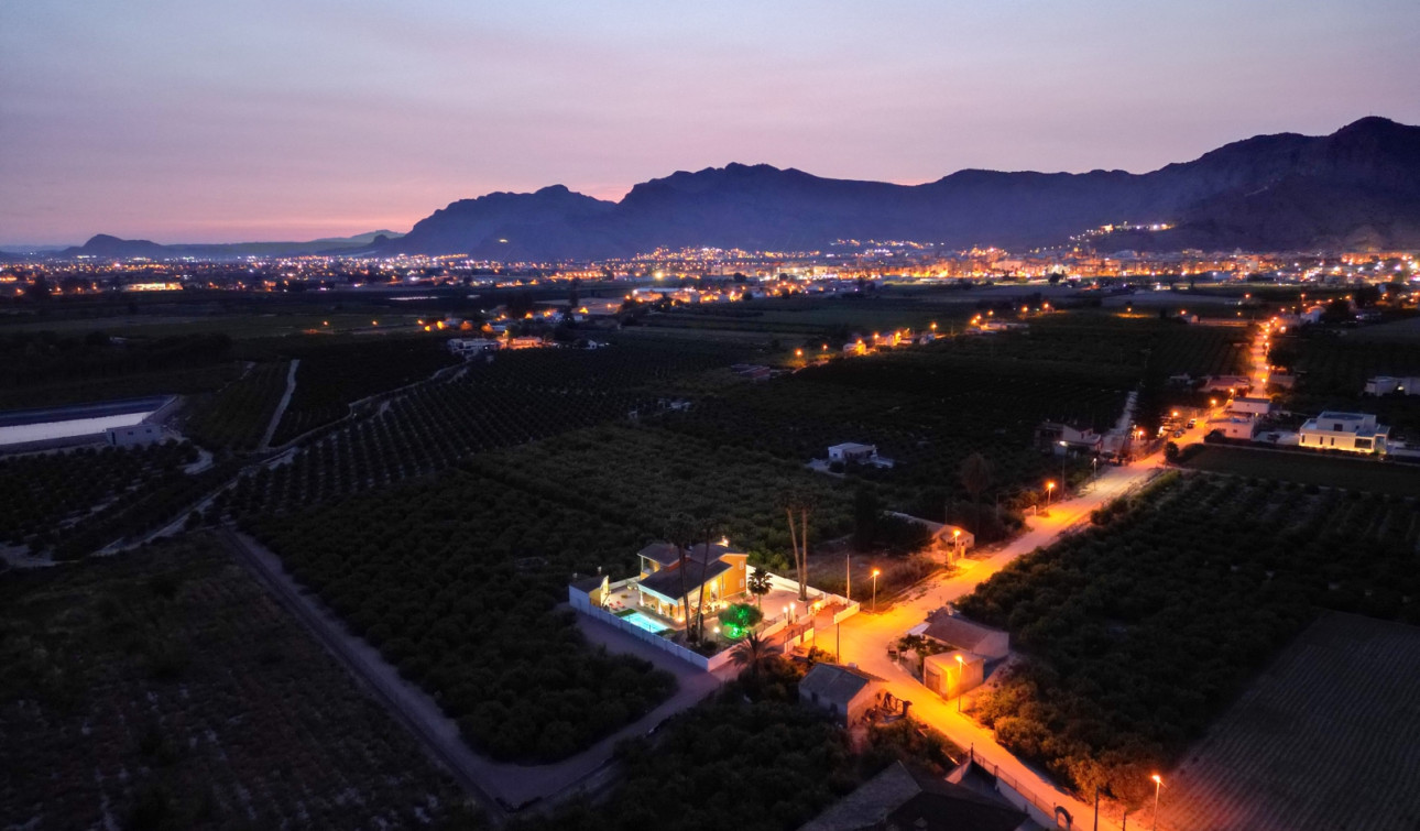 Herverkoop - Finca / Landgoed - Orihuela