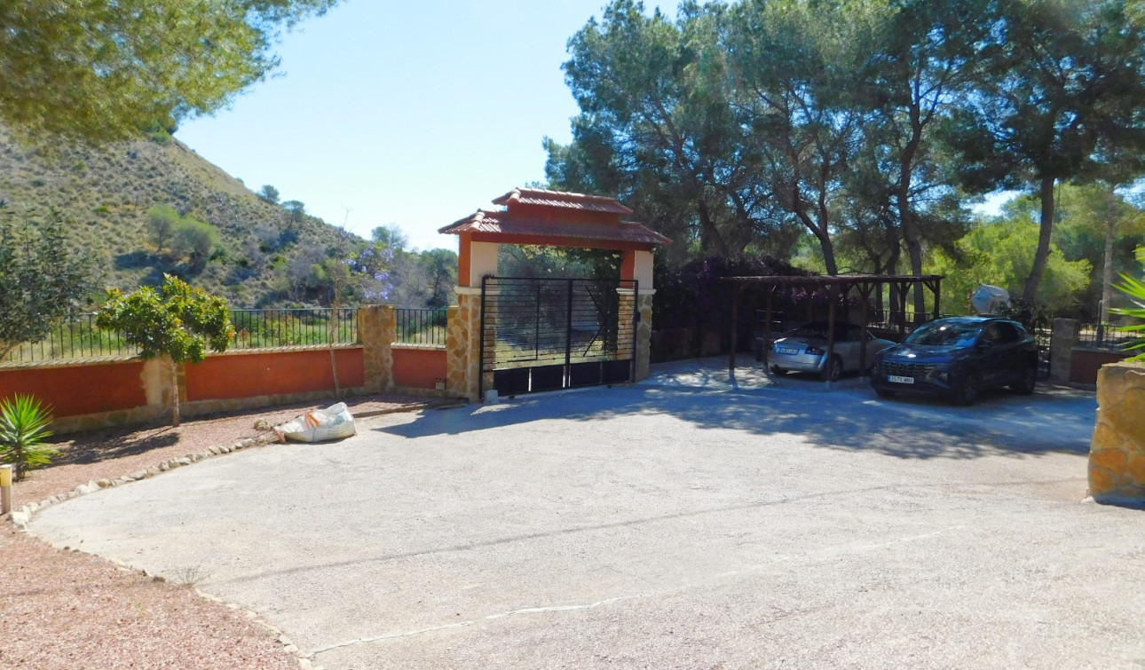 Herverkoop - Finca / Landgoed - Torremendo