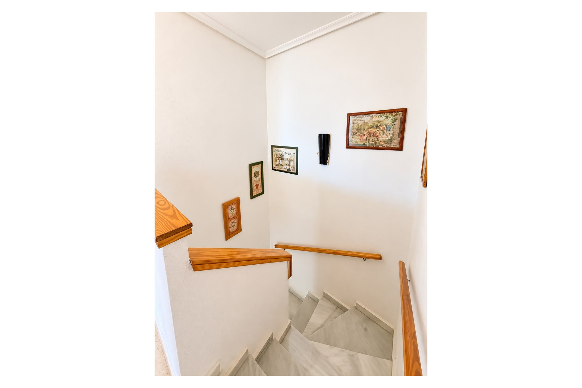 Herverkoop - Halfvrijstaande villa - Alicante - La Florida