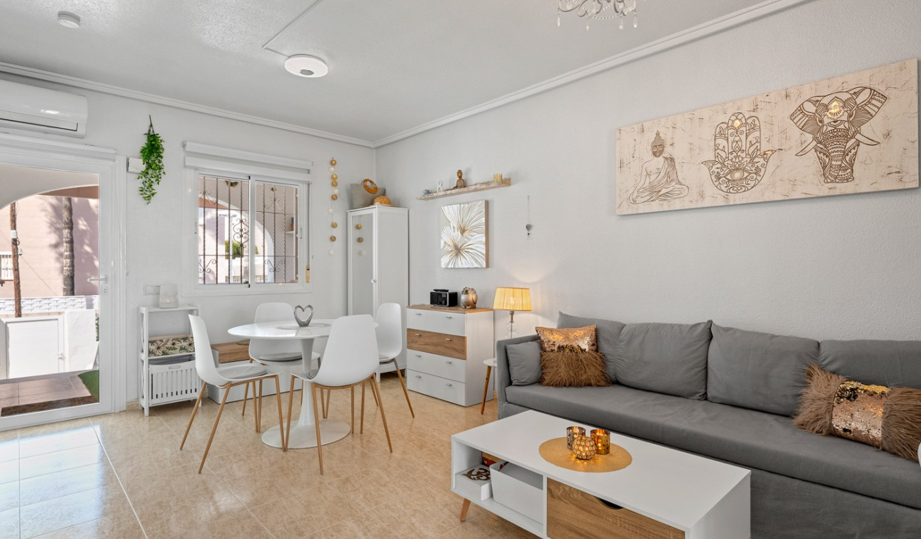 Herverkoop - Halfvrijstaande villa - Benijofar - Monte Azul/ El Dorado