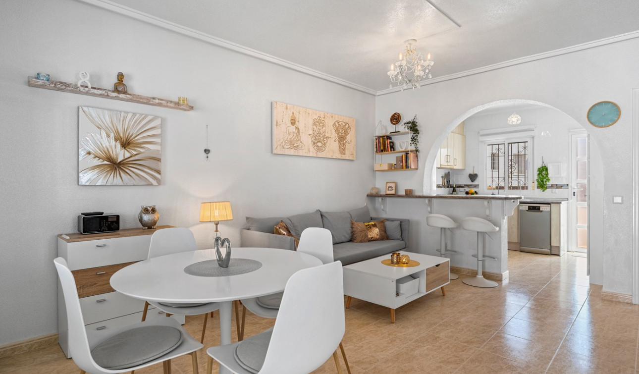 Herverkoop - Halfvrijstaande villa - Benijofar - Monte Azul/ El Dorado