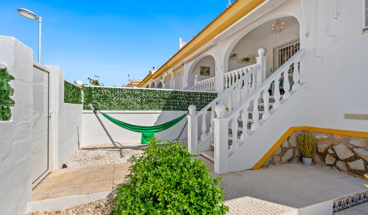 Herverkoop - Halfvrijstaande villa - Benijofar - Monte Azul/ El Dorado