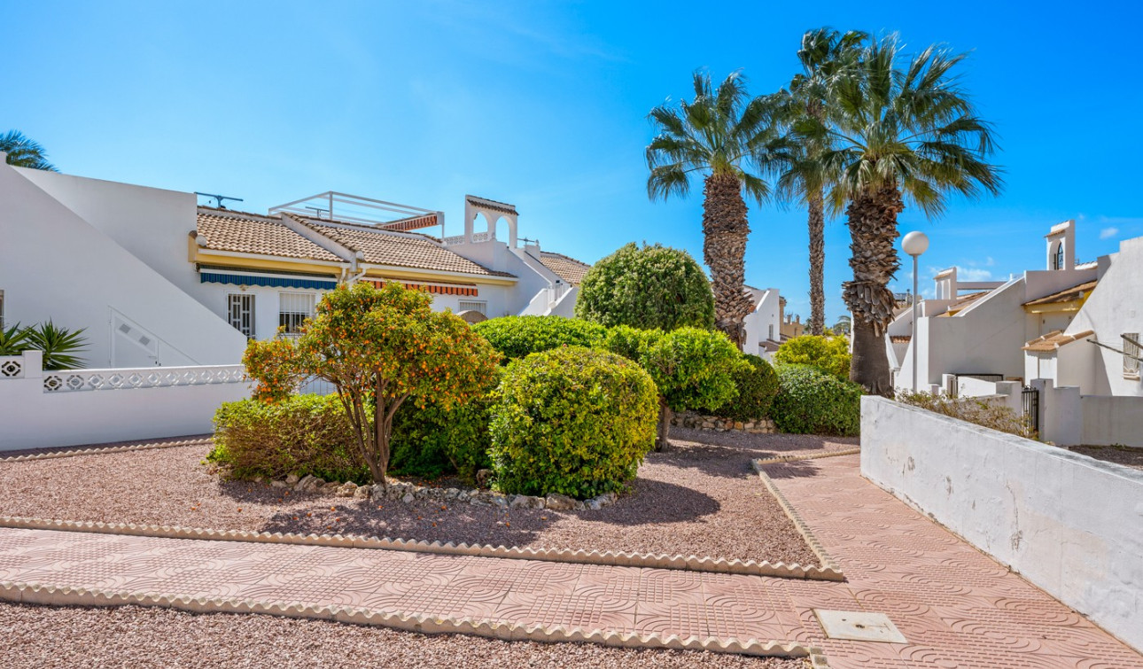 Herverkoop - Halfvrijstaande villa - Benijofar - Monte Azul/ El Dorado