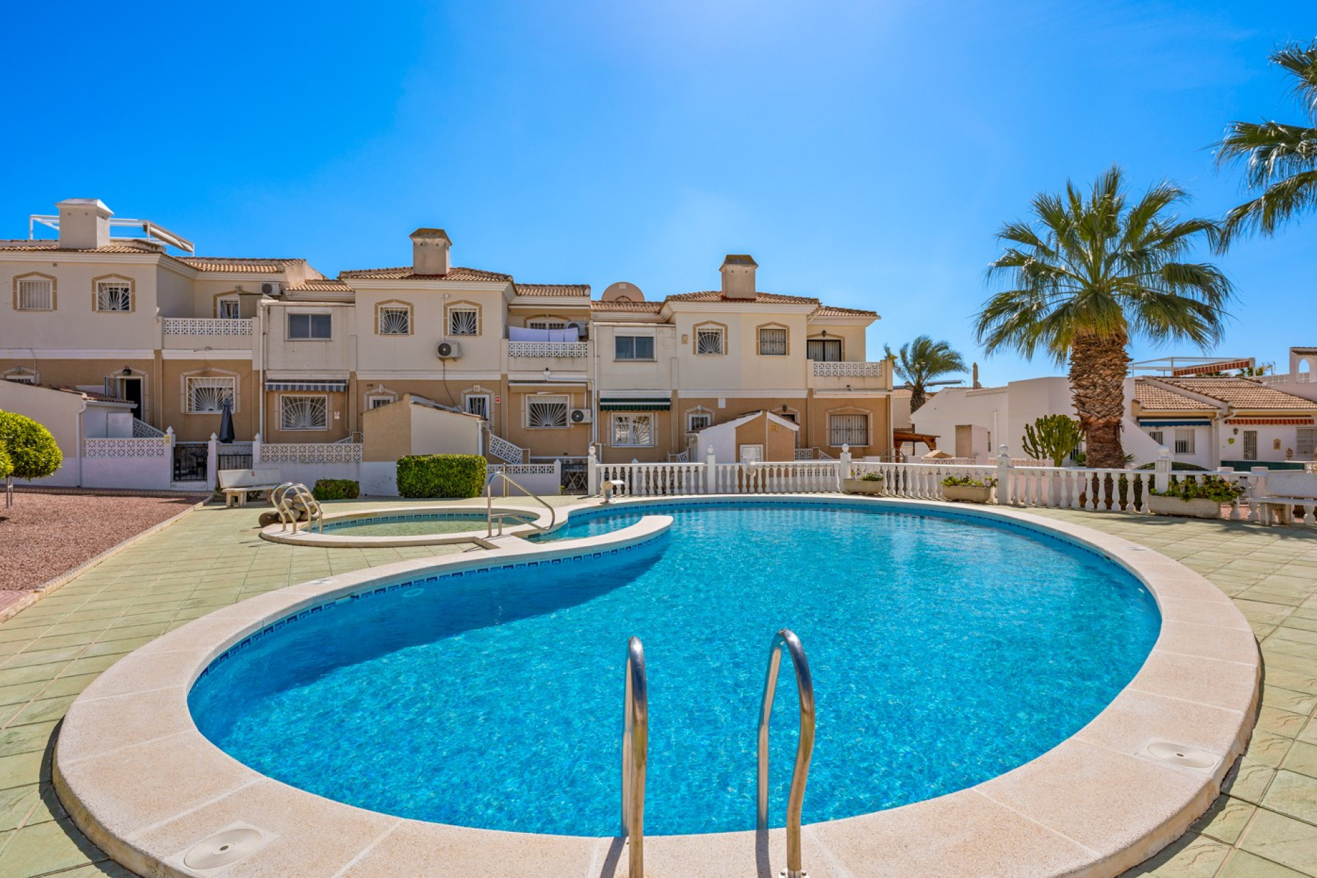 Herverkoop - Halfvrijstaande villa - Benijofar - Monte Azul/ El Dorado