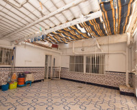 Herverkoop - Halfvrijstaande villa - Benijofar