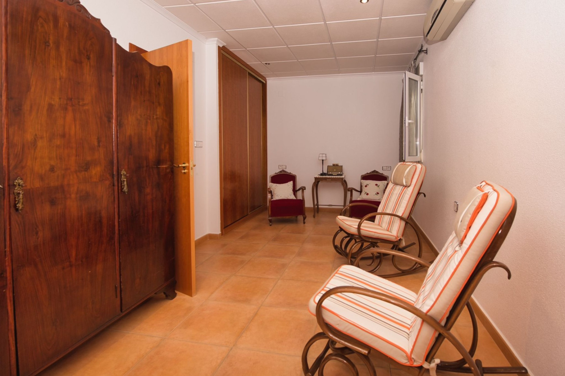 Herverkoop - Halfvrijstaande villa - Benijofar