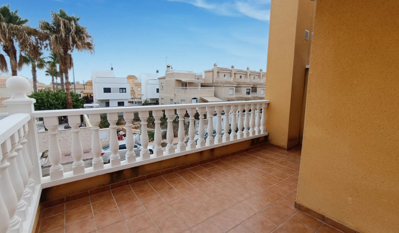 Herverkoop - Halfvrijstaande villa - Ciudad Quesada