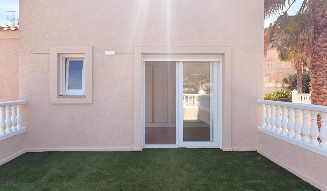 Herverkoop - Halfvrijstaande villa - El Campello - Pueblo Acantilado - Venta Lanuza