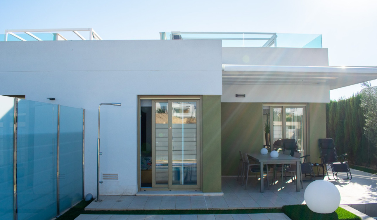 Herverkoop - Halfvrijstaande villa - Entre Naranjos