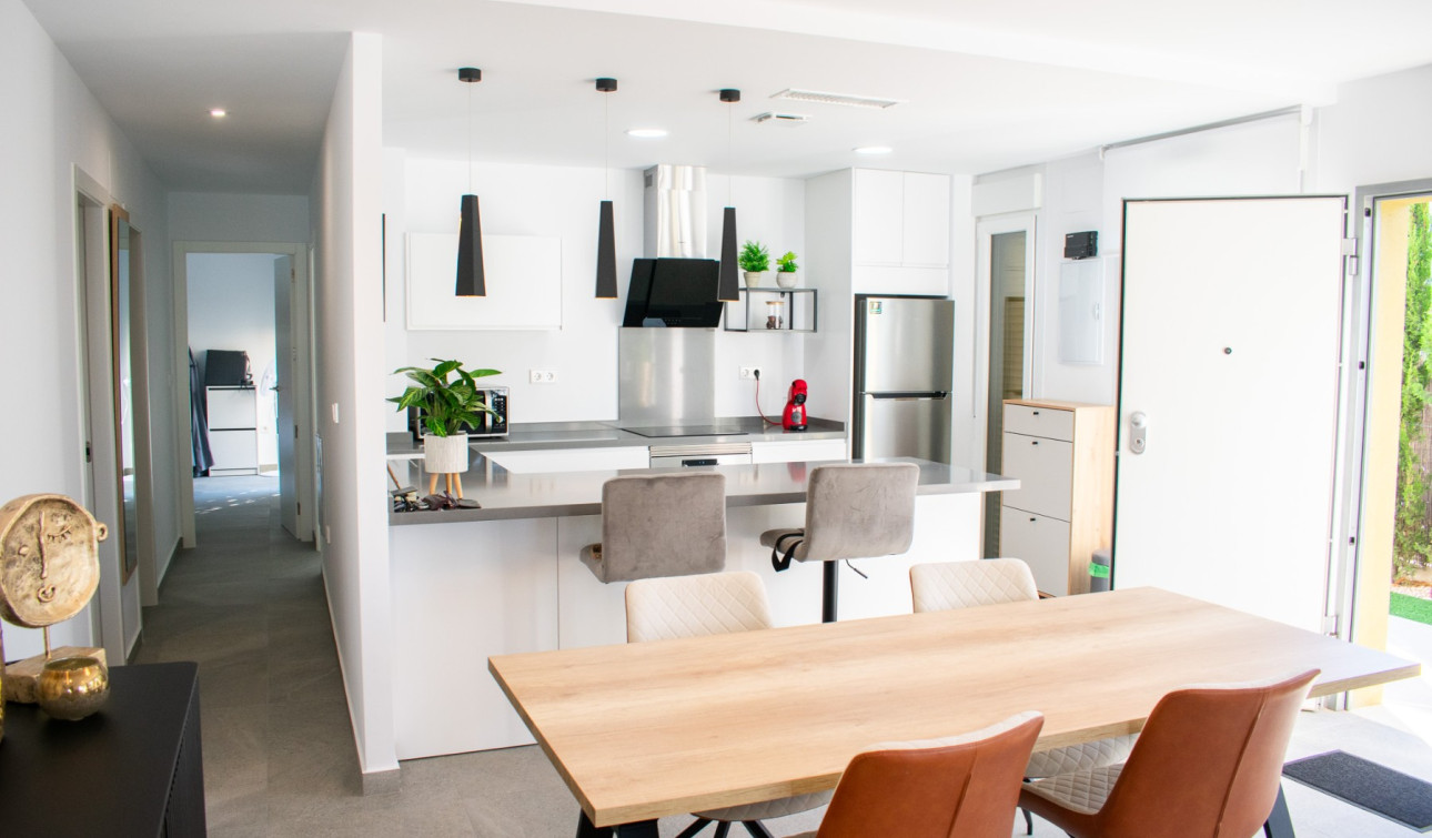 Herverkoop - Halfvrijstaande villa - Entre Naranjos