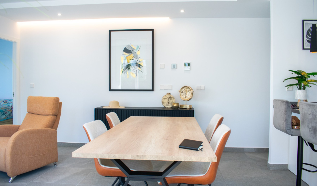 Herverkoop - Halfvrijstaande villa - Entre Naranjos