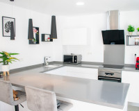 Herverkoop - Halfvrijstaande villa - Entre Naranjos