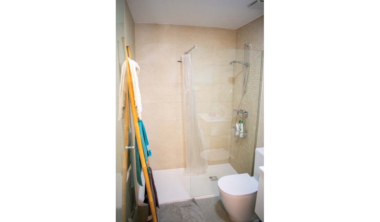 Herverkoop - Halfvrijstaande villa - Entre Naranjos