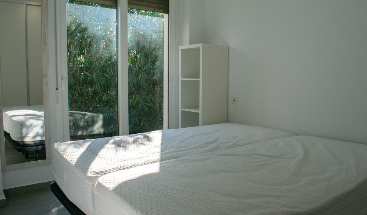 Herverkoop - Halfvrijstaande villa - Entre Naranjos