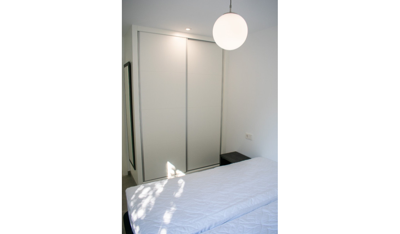 Herverkoop - Halfvrijstaande villa - Entre Naranjos