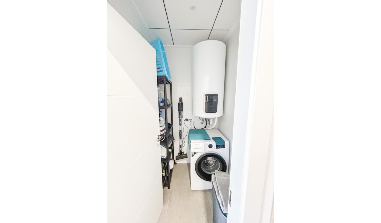 Herverkoop - Halfvrijstaande villa - Entre Naranjos