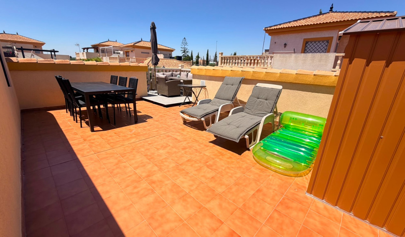 Herverkoop - Halfvrijstaande villa - Los Montesinos - Urbanizacion montesol