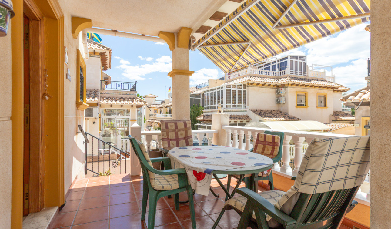 Herverkoop - Halfvrijstaande villa - Orihuela Costa - La Zenia