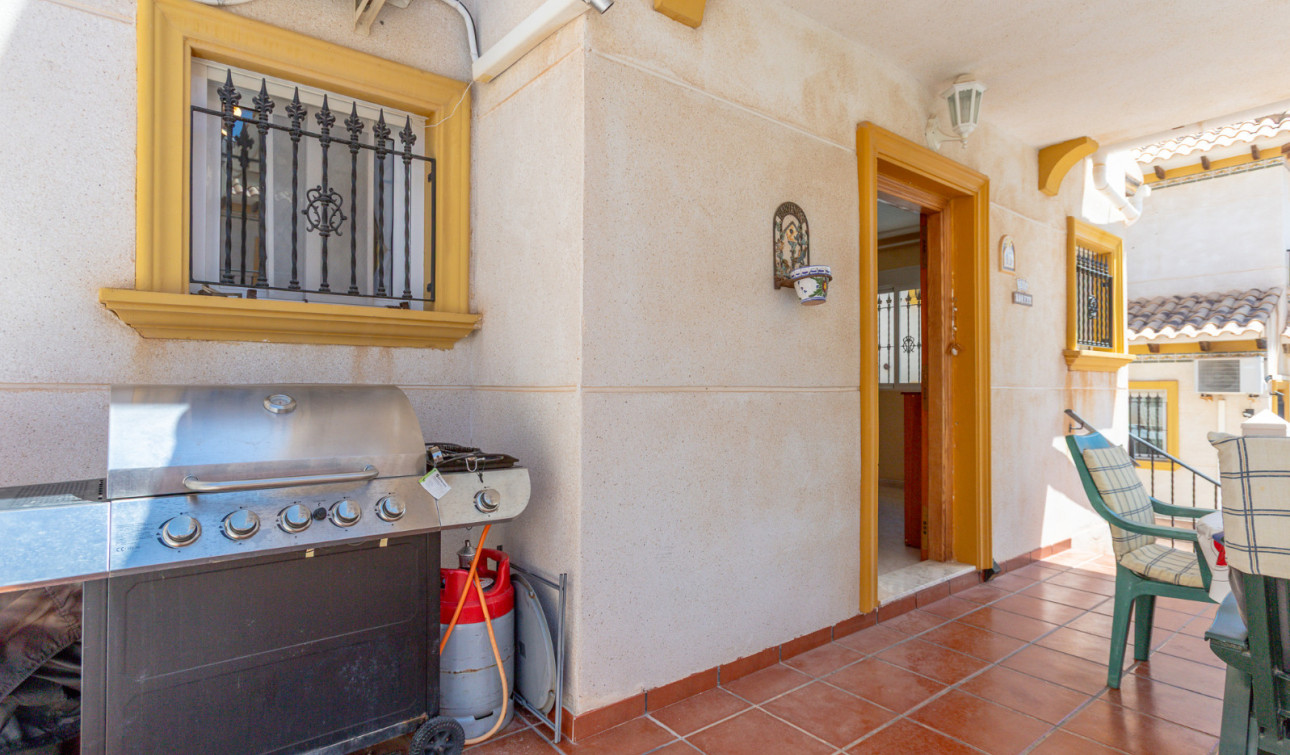 Herverkoop - Halfvrijstaande villa - Orihuela Costa - La Zenia