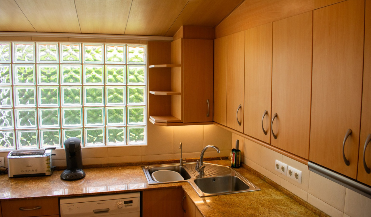 Herverkoop - Halfvrijstaande villa - Orihuela Costa - MUY CERCA DE LA PLAYA