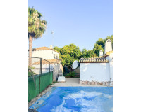 Herverkoop - Halfvrijstaande villa - Orihuela Costa - Punta Prima