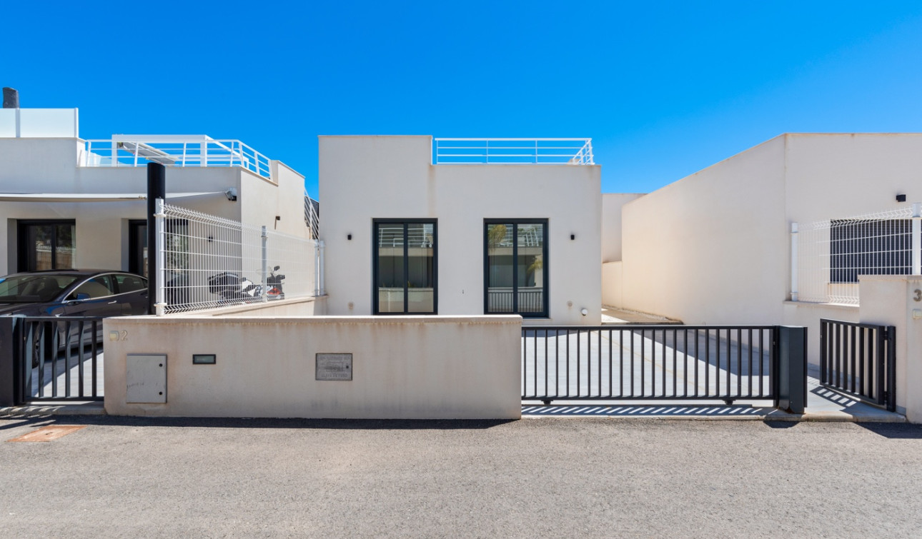 Herverkoop - Halfvrijstaande villa - San Miguel de Salinas - Costa Blanca South