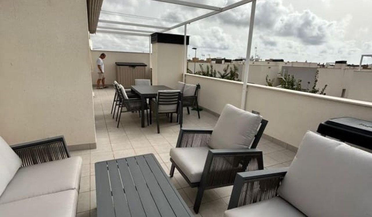 Herverkoop - Halfvrijstaande villa - Santiago de la Ribera