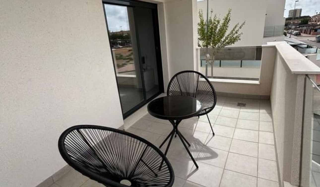 Herverkoop - Halfvrijstaande villa - Santiago de la Ribera