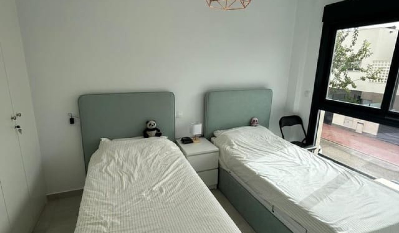 Herverkoop - Halfvrijstaande villa - Santiago de la Ribera