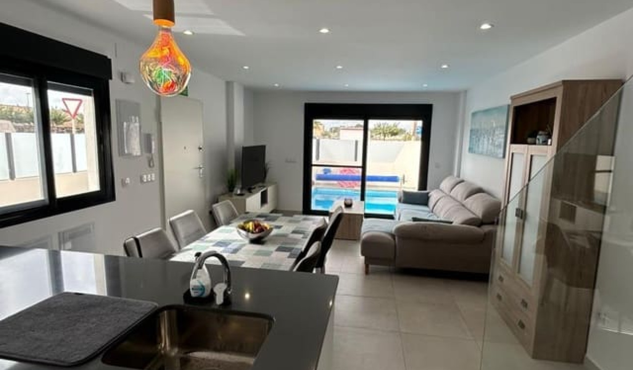 Herverkoop - Halfvrijstaande villa - Santiago de la Ribera