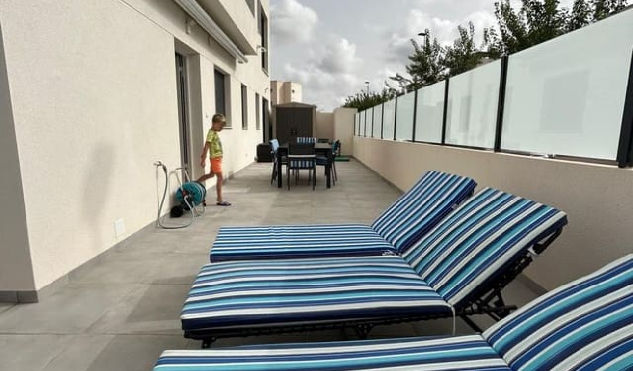 Herverkoop - Halfvrijstaande villa - Santiago de la Ribera