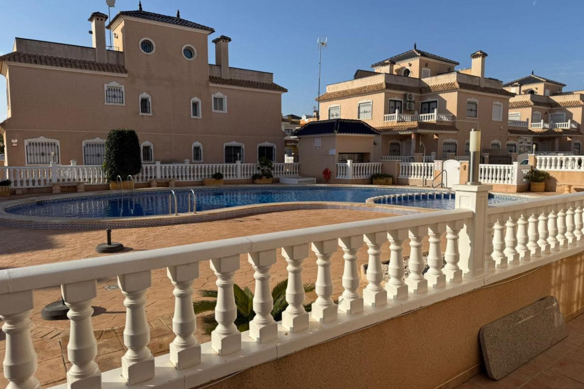 Herverkoop - Halfvrijstaande villa - Torre de la Horadada